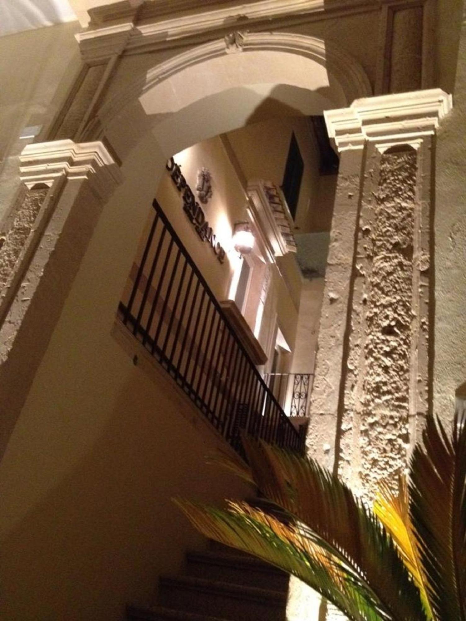 La Dependance Hotel โนโต ภายนอก รูปภาพ